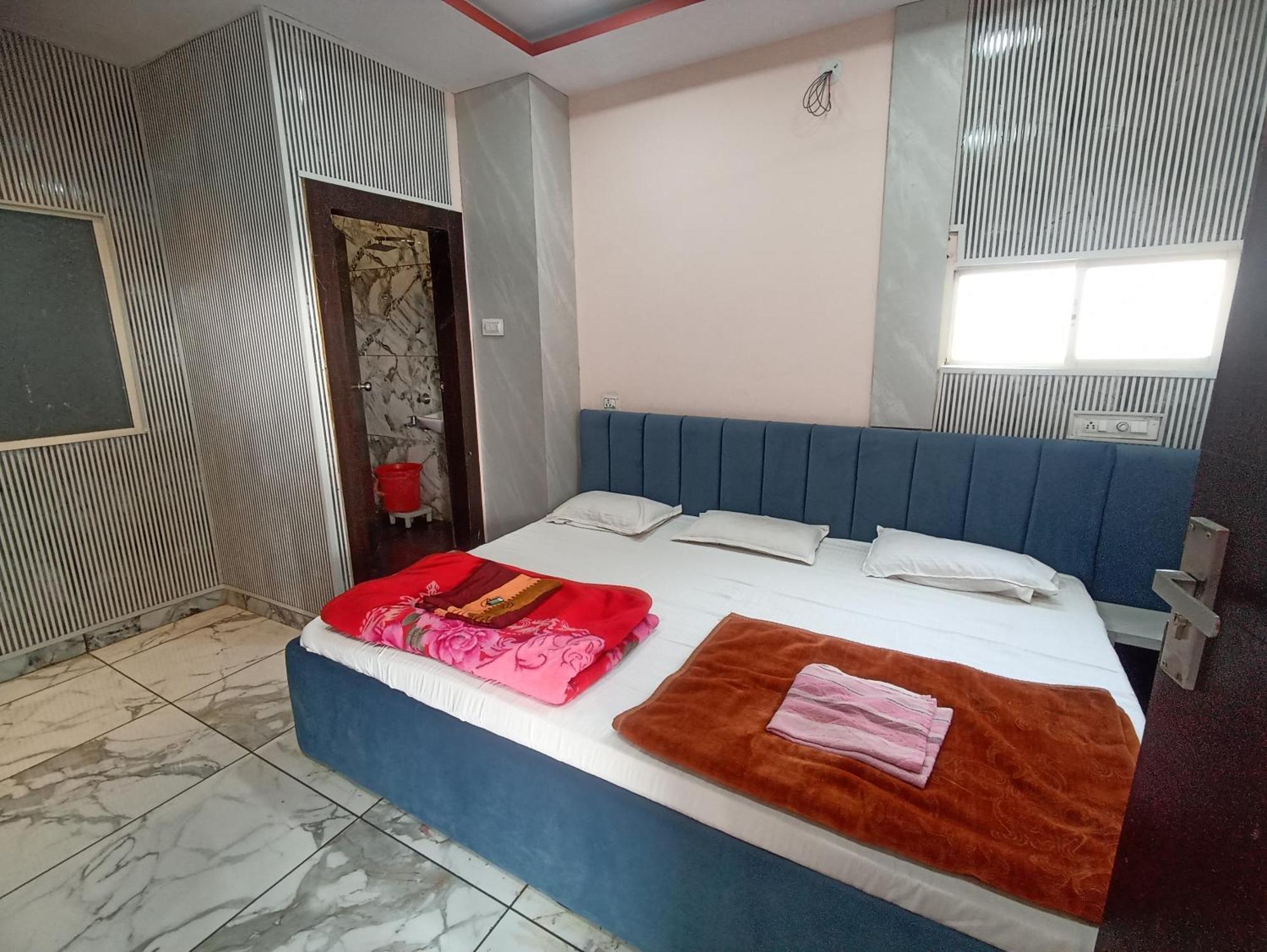 Hotel Shree Krishna Palace Ujjain Exterior foto